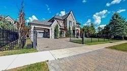 97 Carmichael Cres