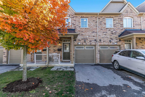 751 Wendy Culbert Cres, Newmarket