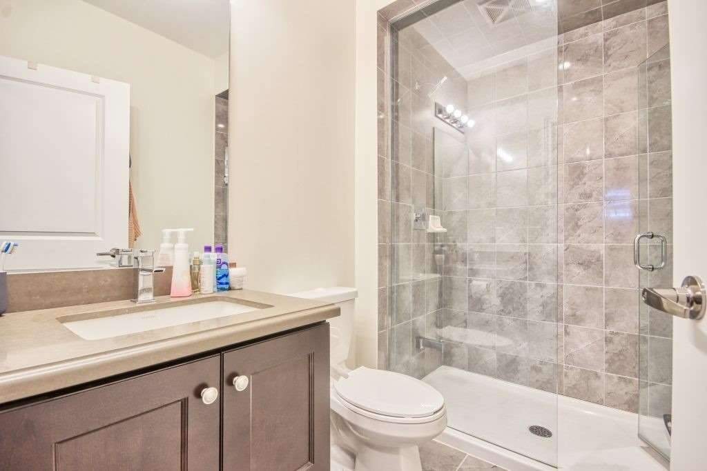 39 New Delhi Dr, #809