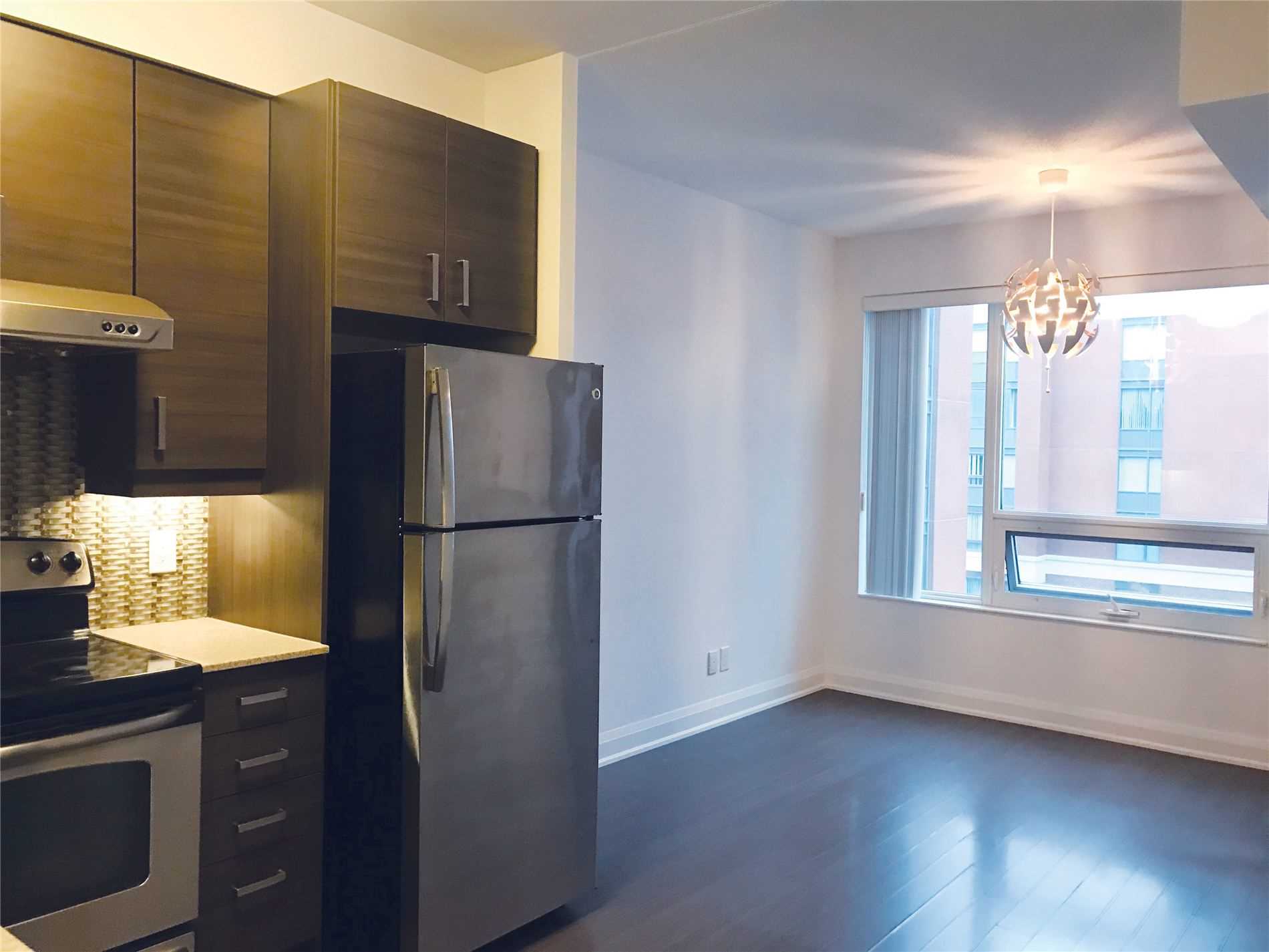 8228 Birchmount Rd, #530