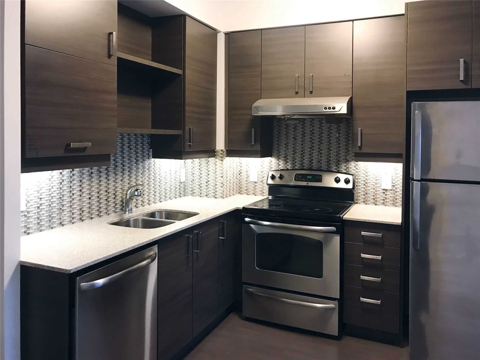 8228 Birchmount Rd, #530