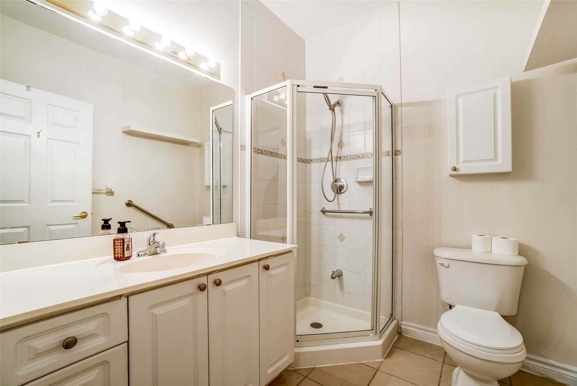 33 Wallace St, #114
