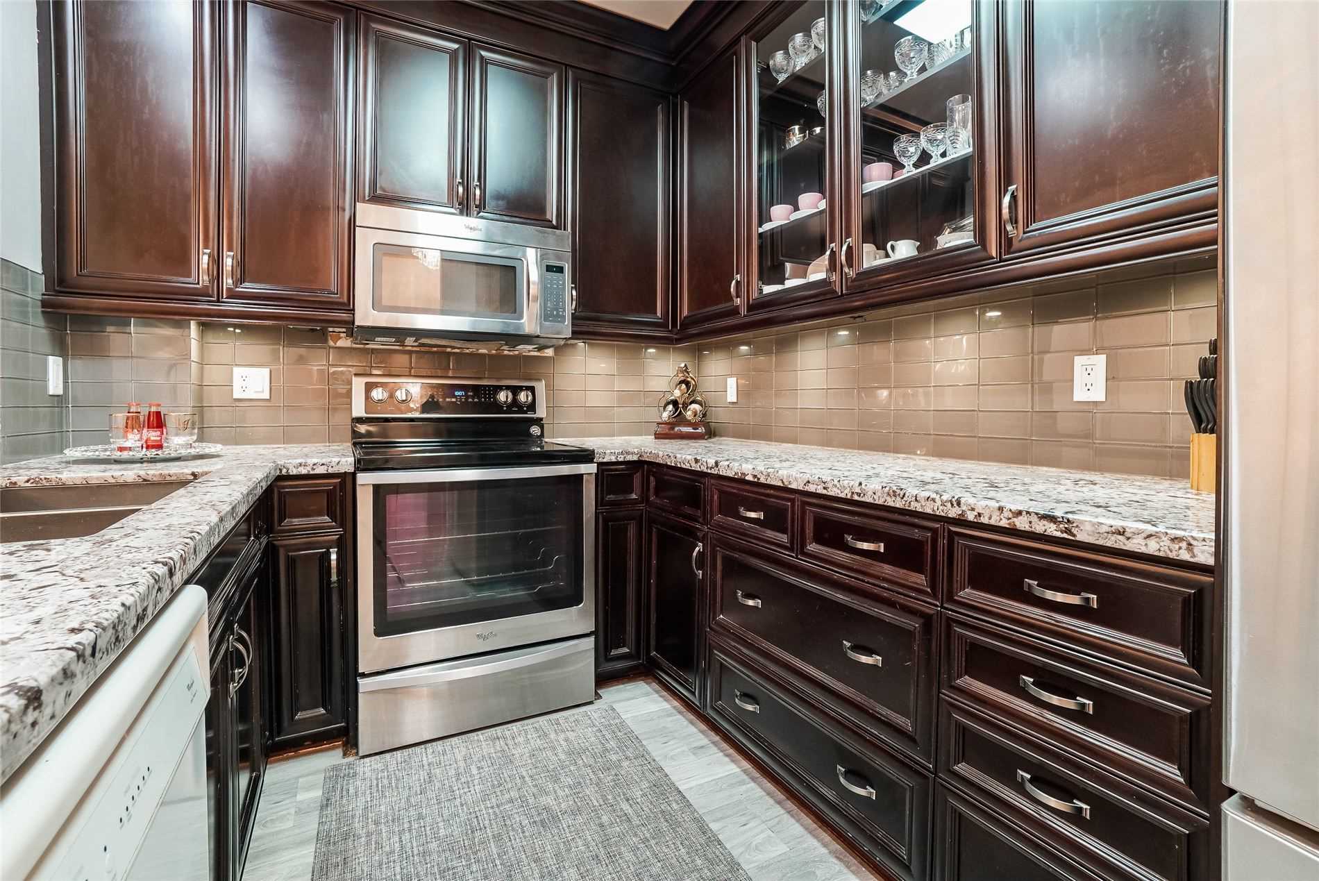 33 Wallace St, #114