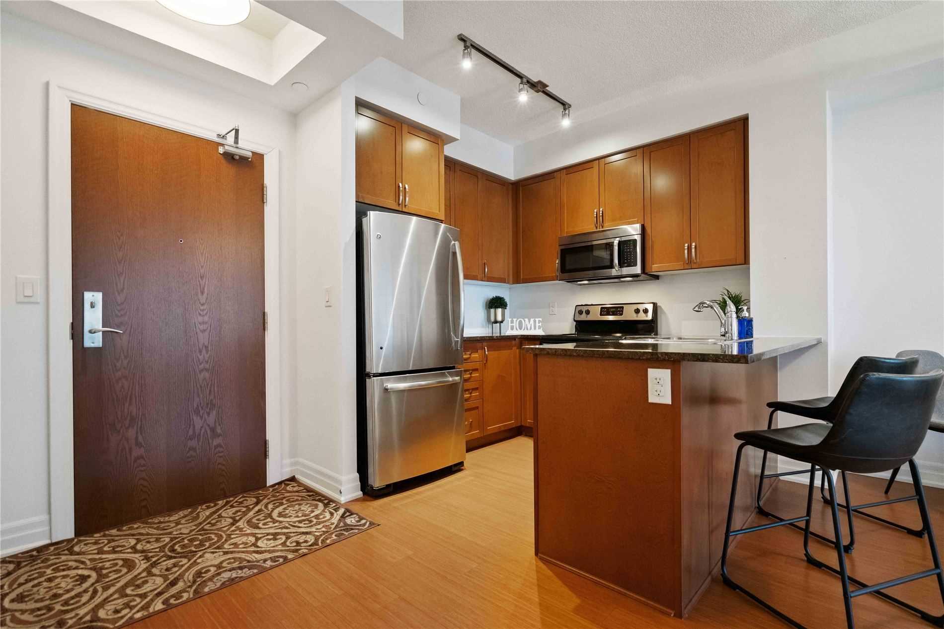 111 Civic Square Gate, #401