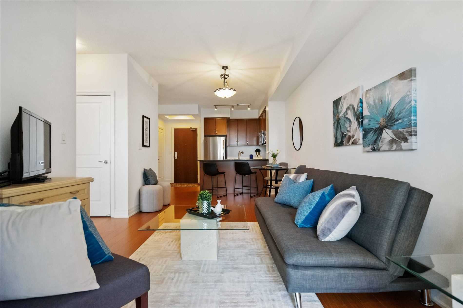 111 Civic Square Gate, #401