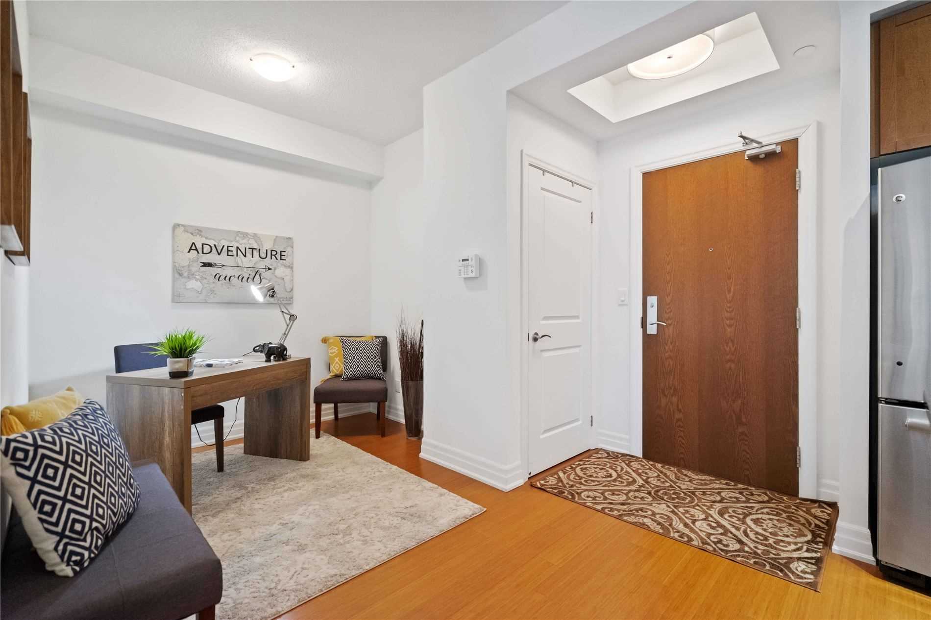 111 Civic Square Gate, #401