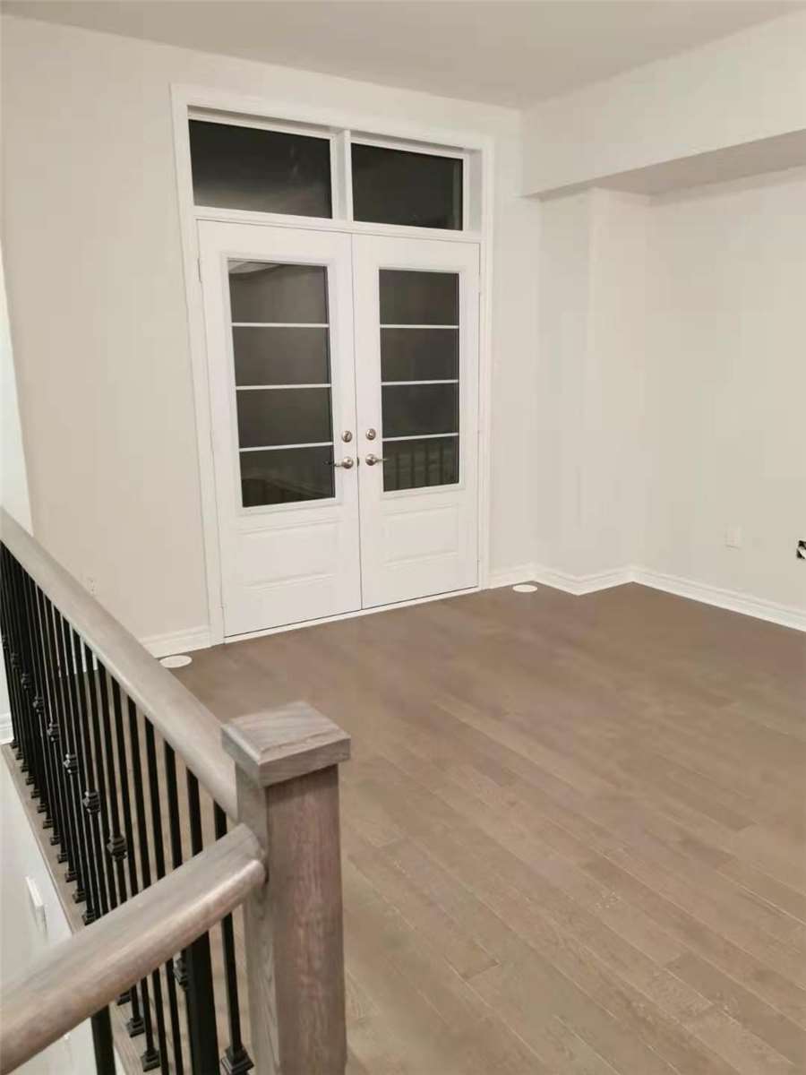 83 Grand Trunk Ave