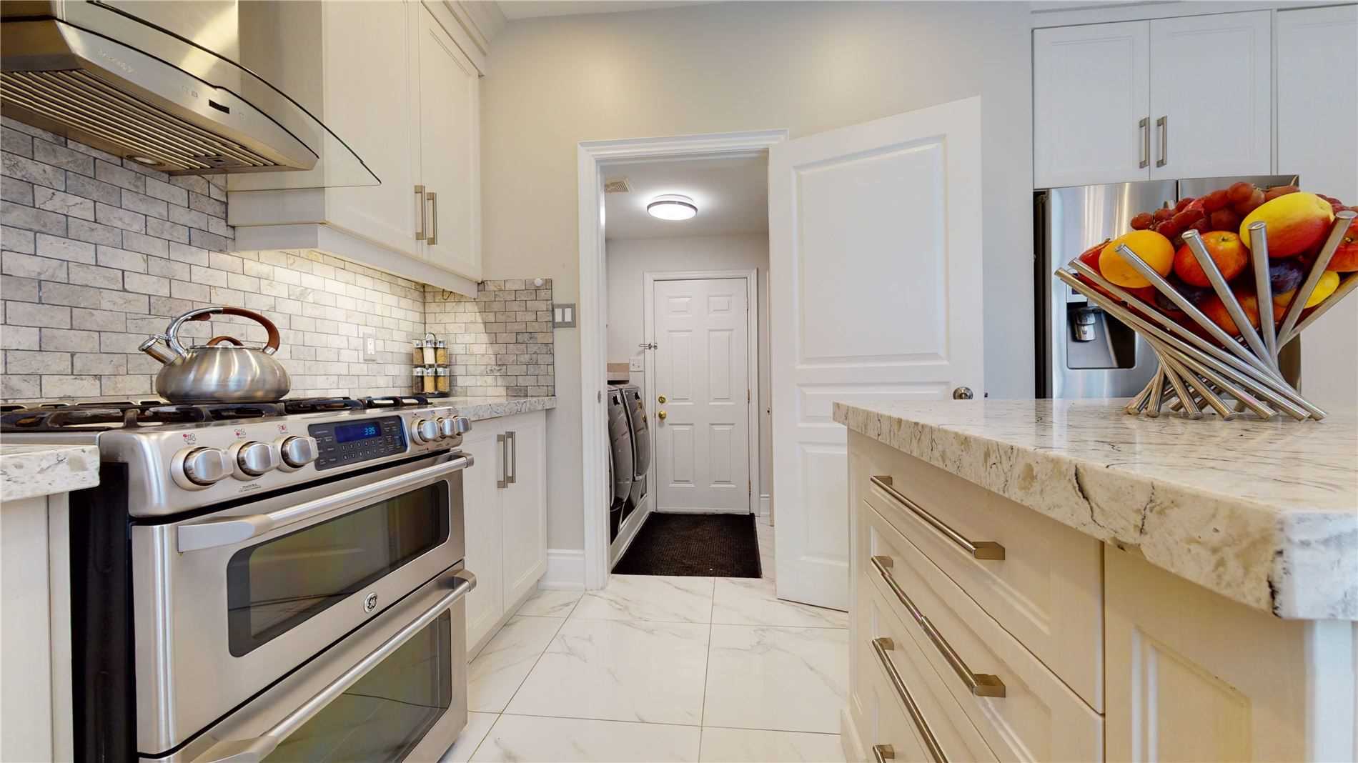 7 Grand Oak Dr