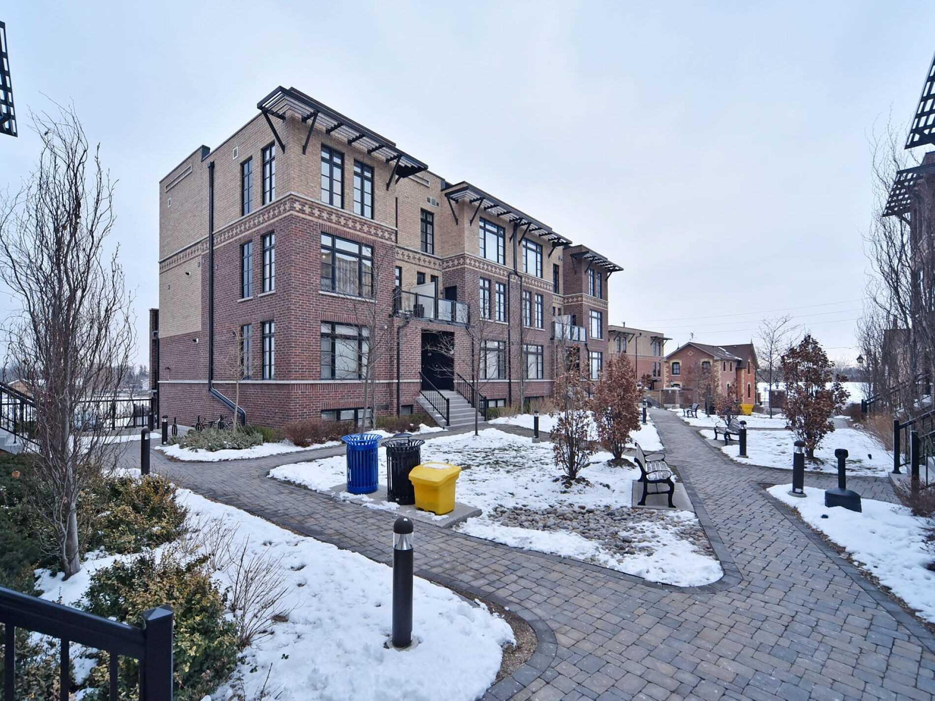 8167 Kipling Ave, #51
