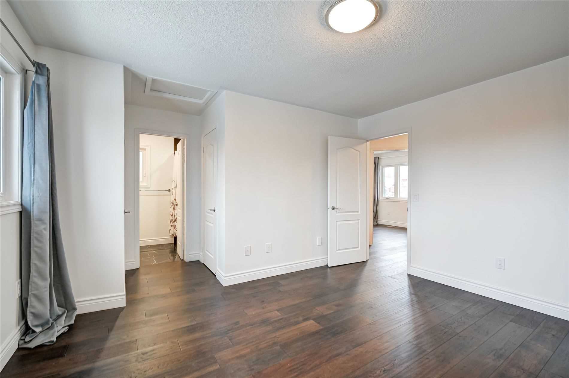 64 Downey Circ