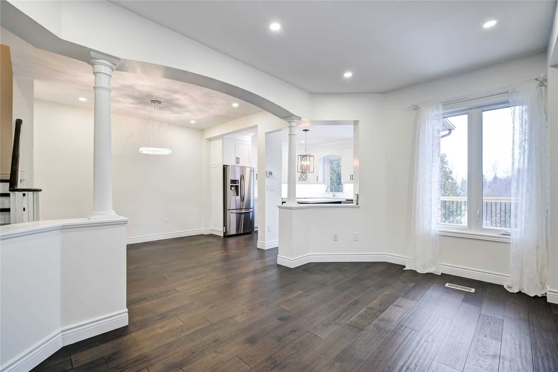 64 Downey Circ