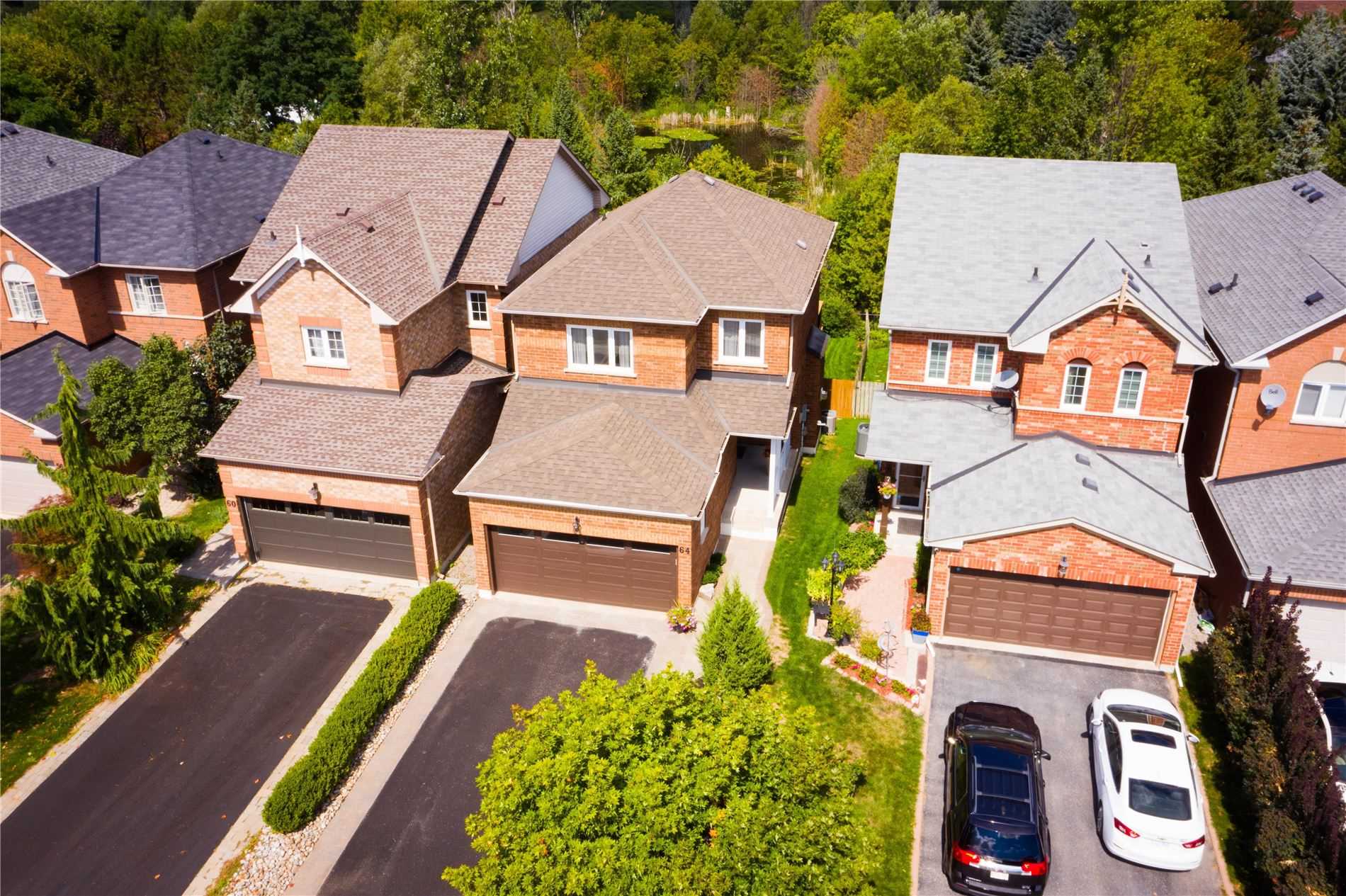 64 Downey Circ