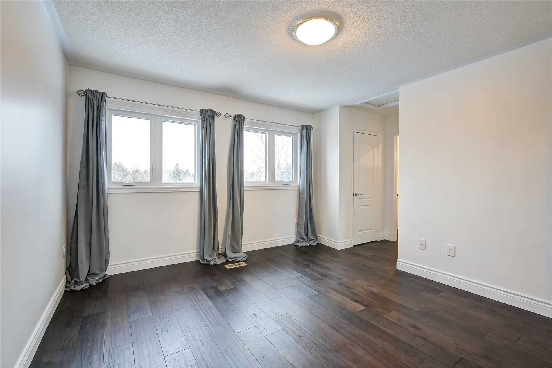 64 Downey Circ