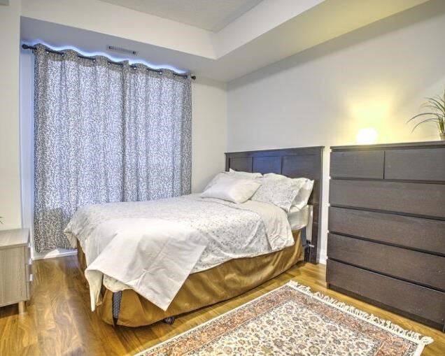 7161 Yonge St, #1027