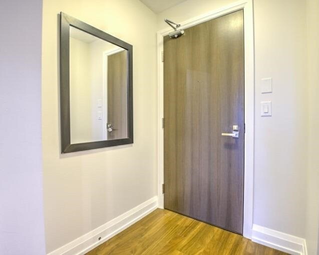 7161 Yonge St, #1027
