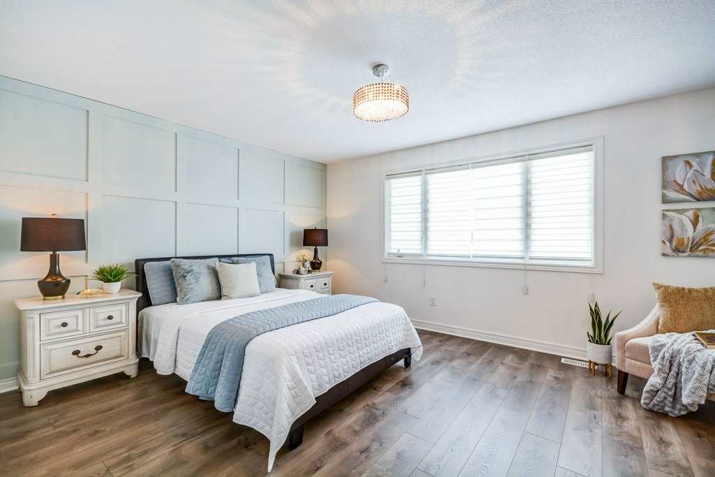42 Corwin Dr