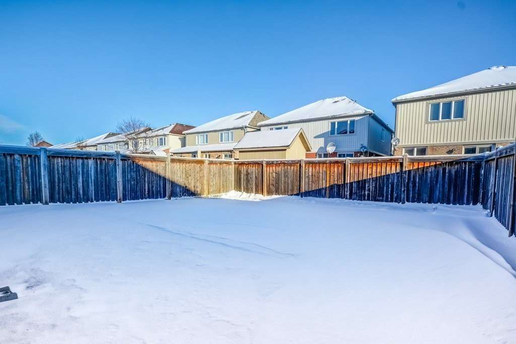 42 Corwin Dr