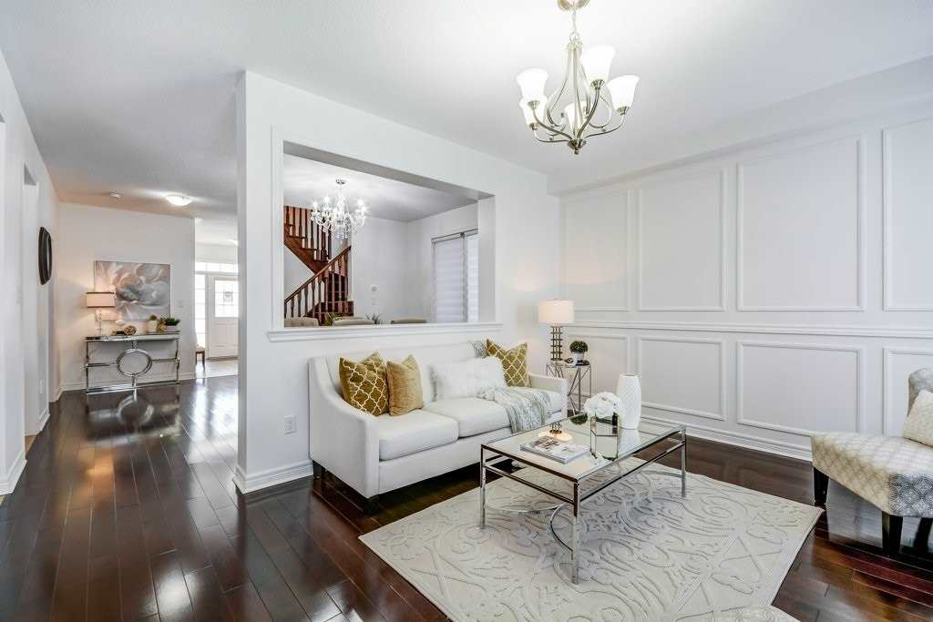 42 Corwin Dr