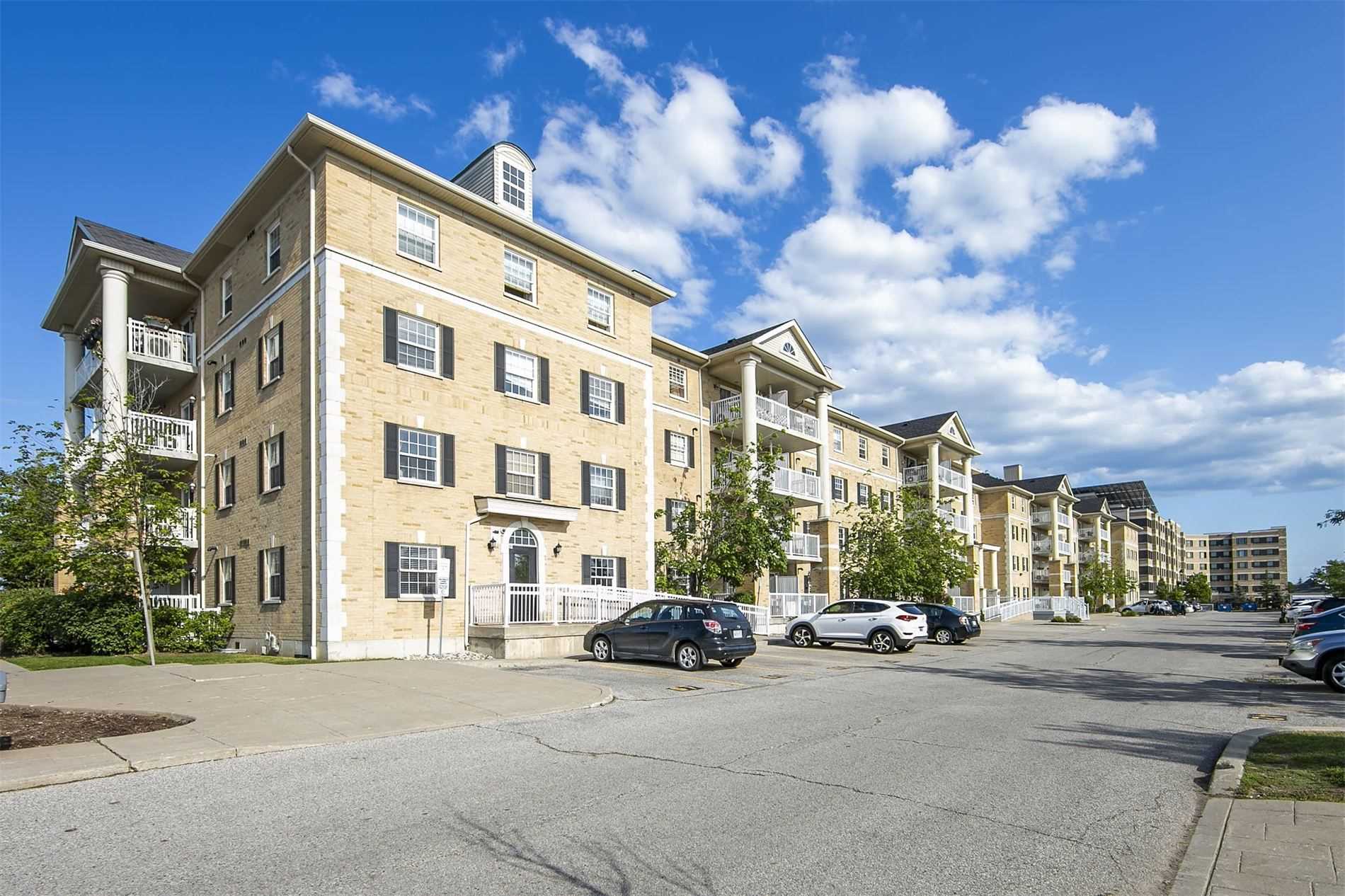 311 7428 Markham Rd, (MLS® N5098077) See this condo apartment