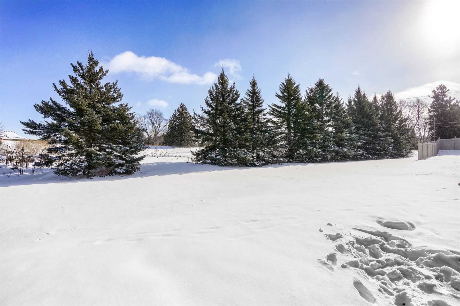136 Noble Dr