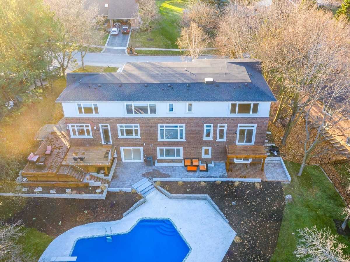 470 Warren Rd