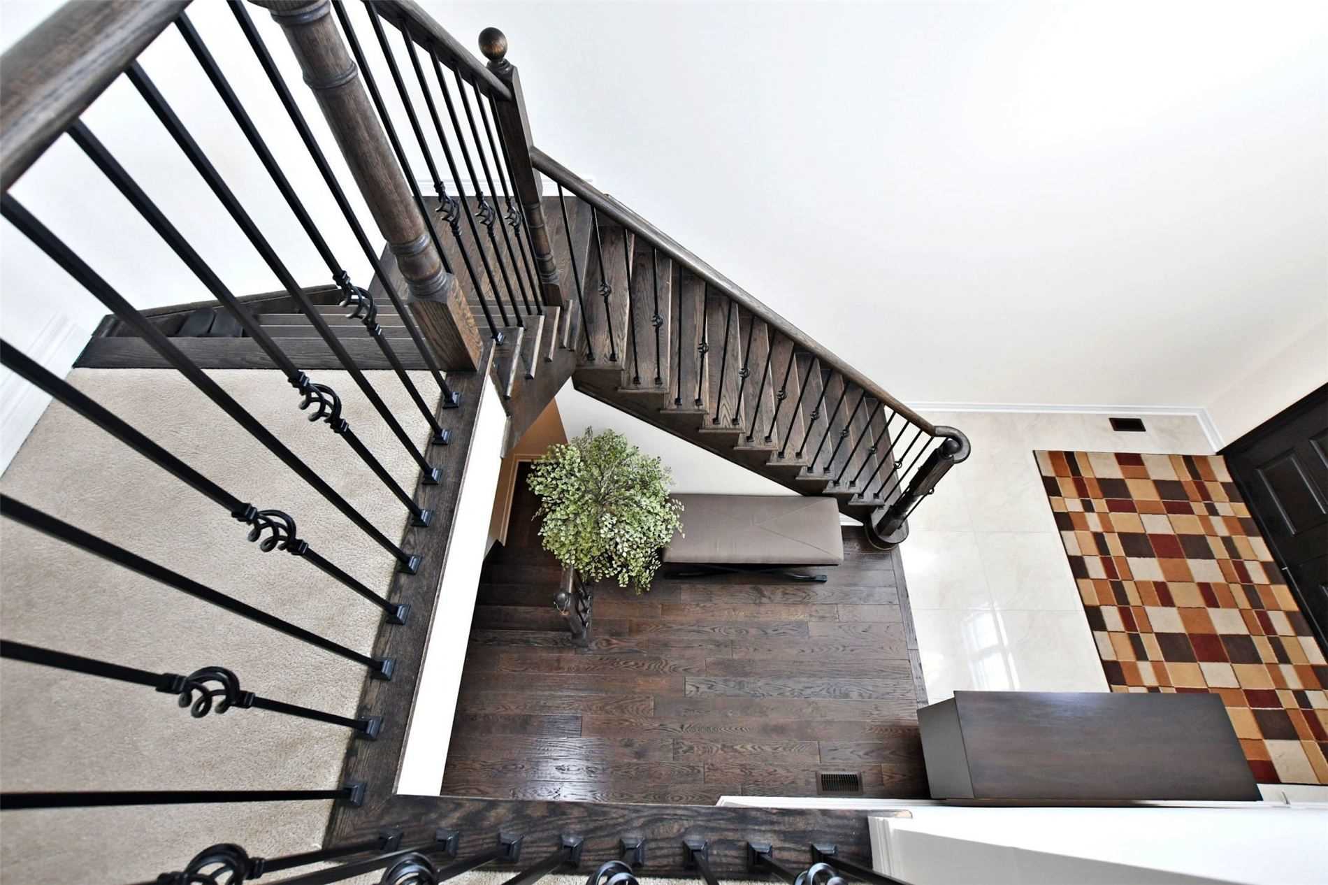34 Brookview Dr