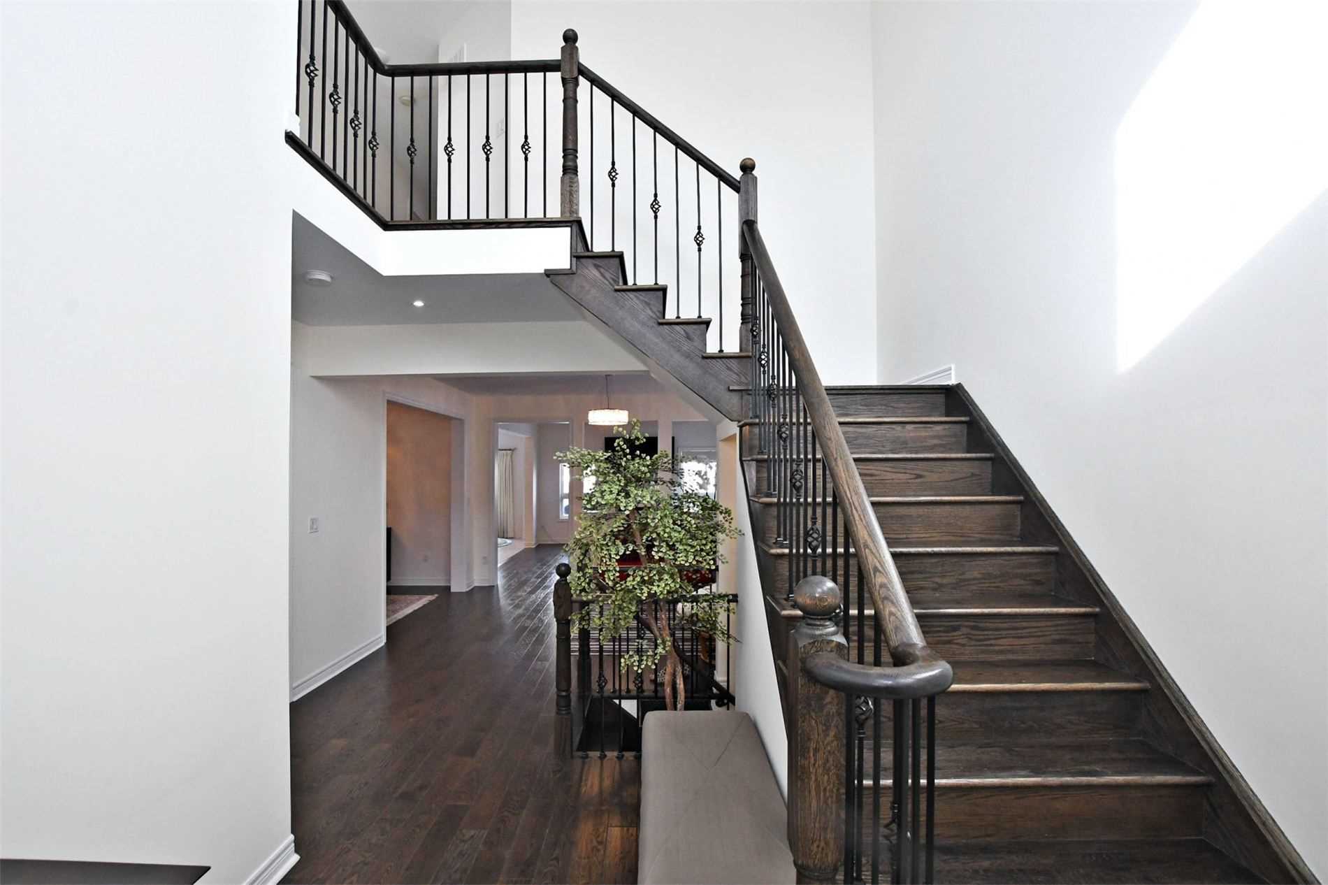 34 Brookview Dr