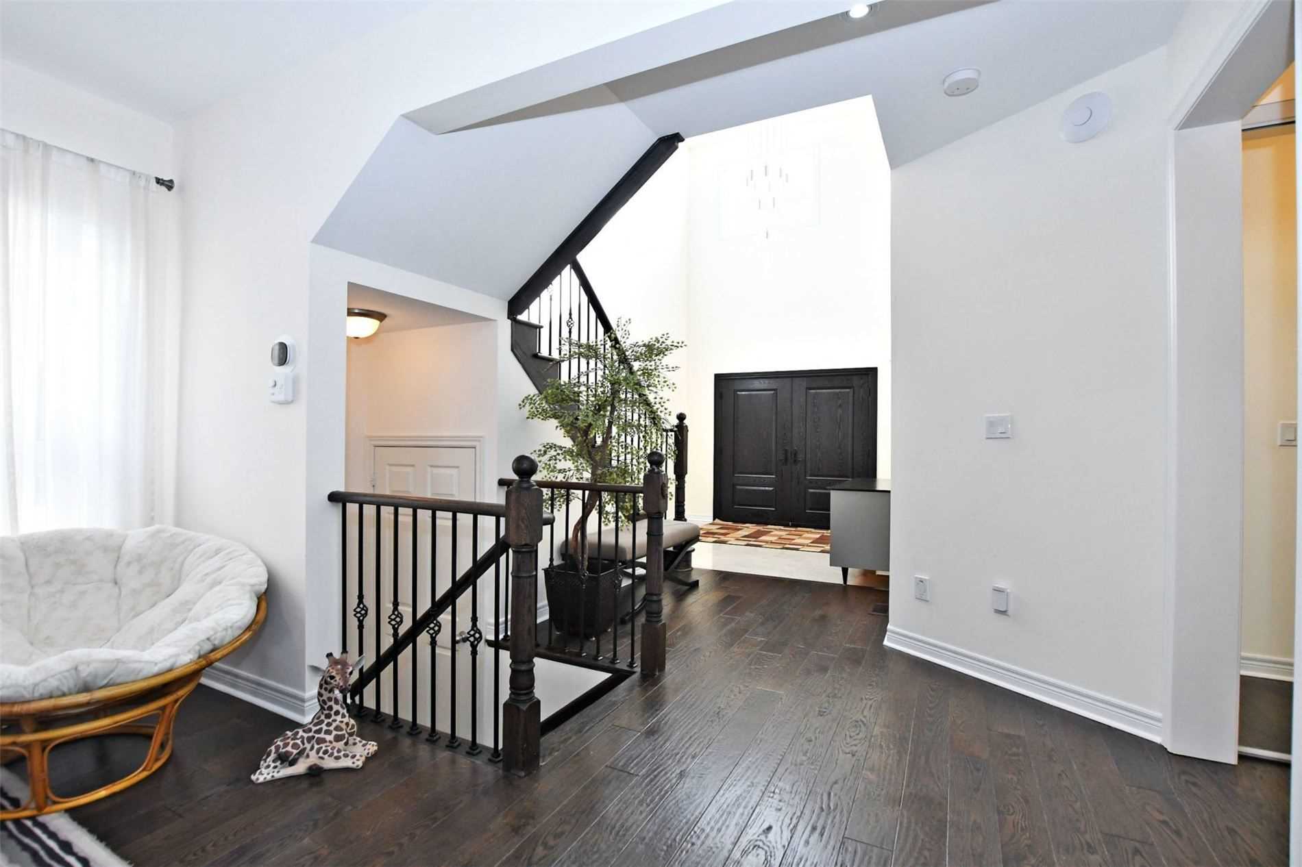 34 Brookview Dr