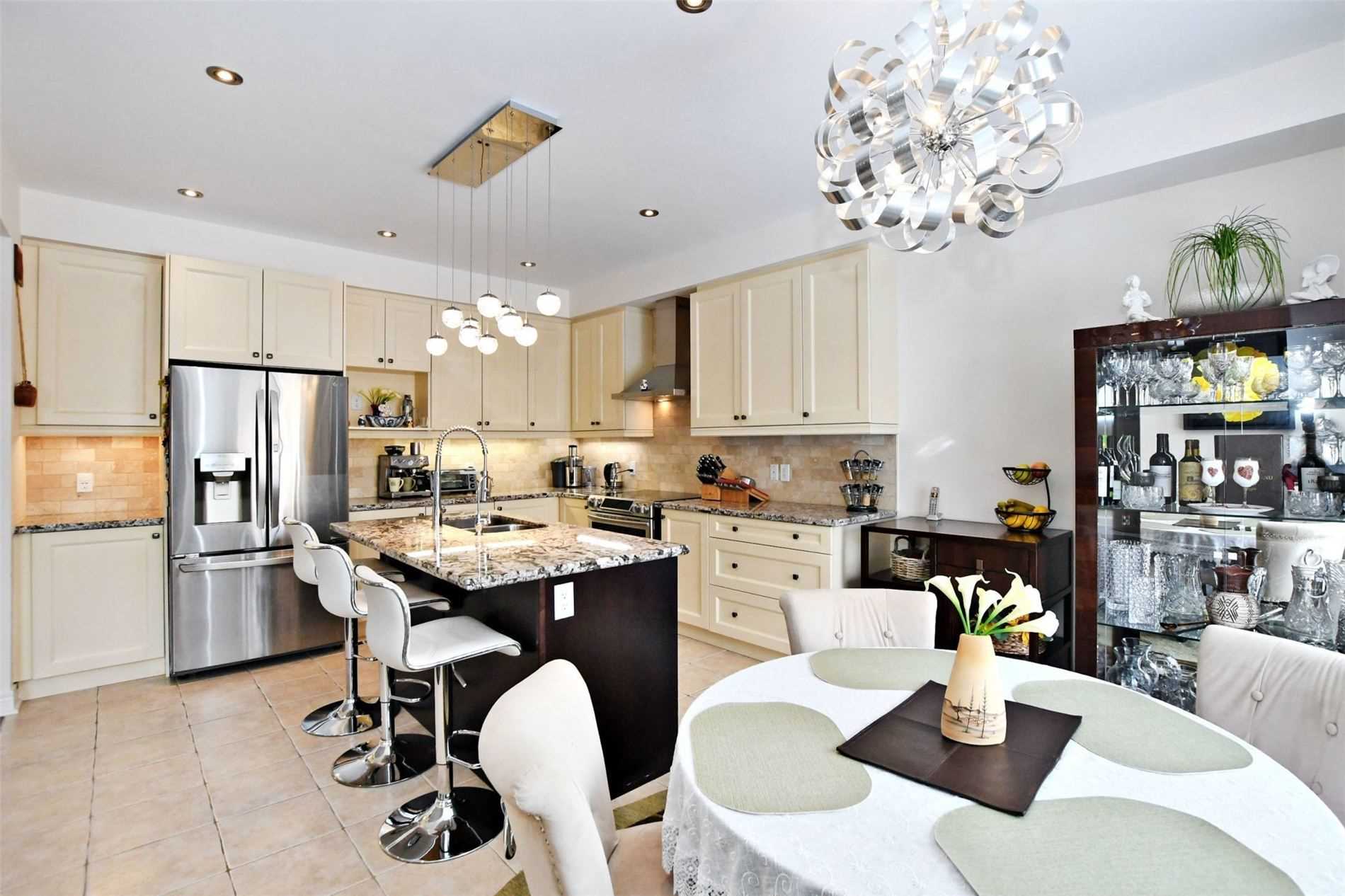 34 Brookview Dr