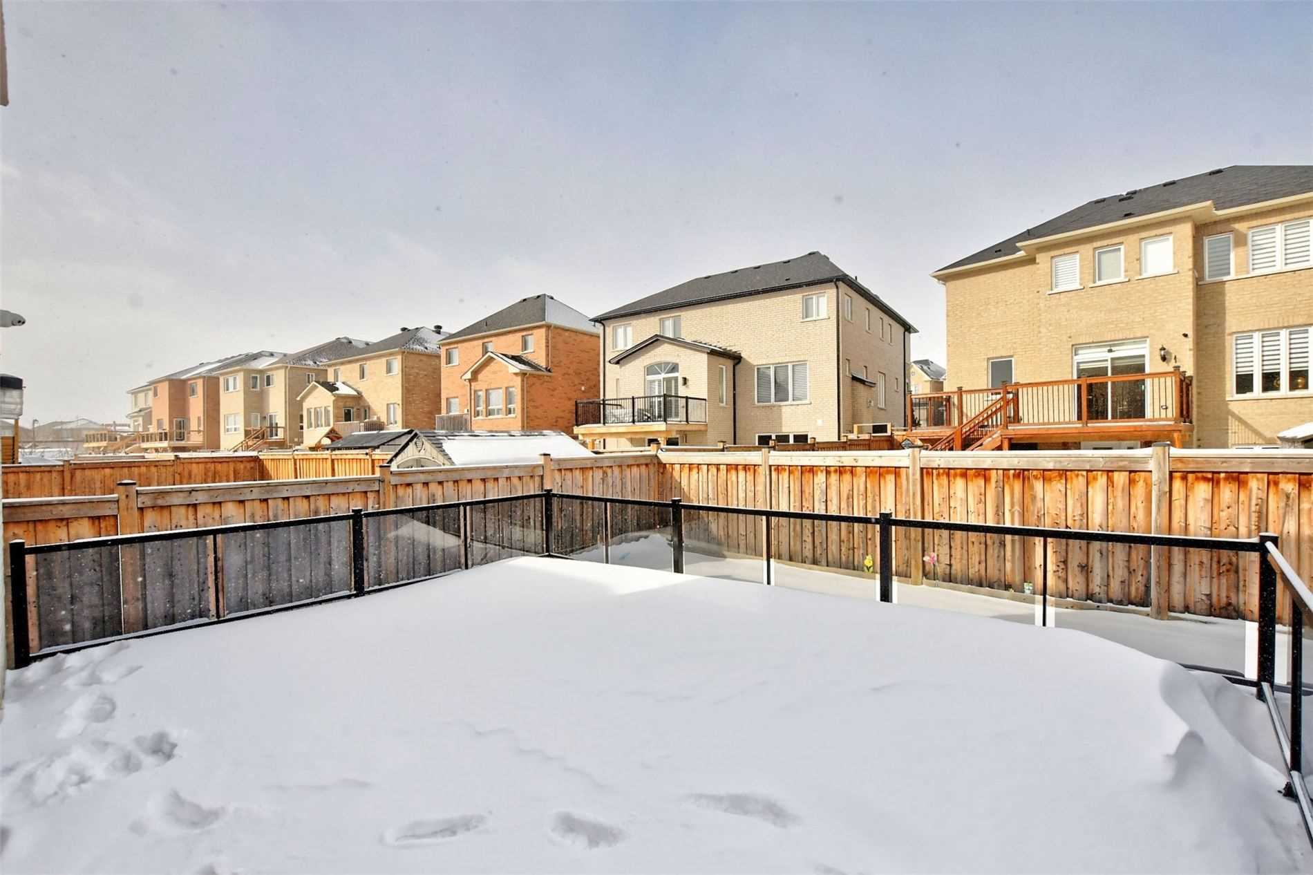 34 Brookview Dr