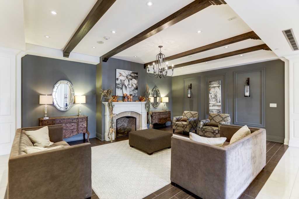80 Burns Blvd, #235