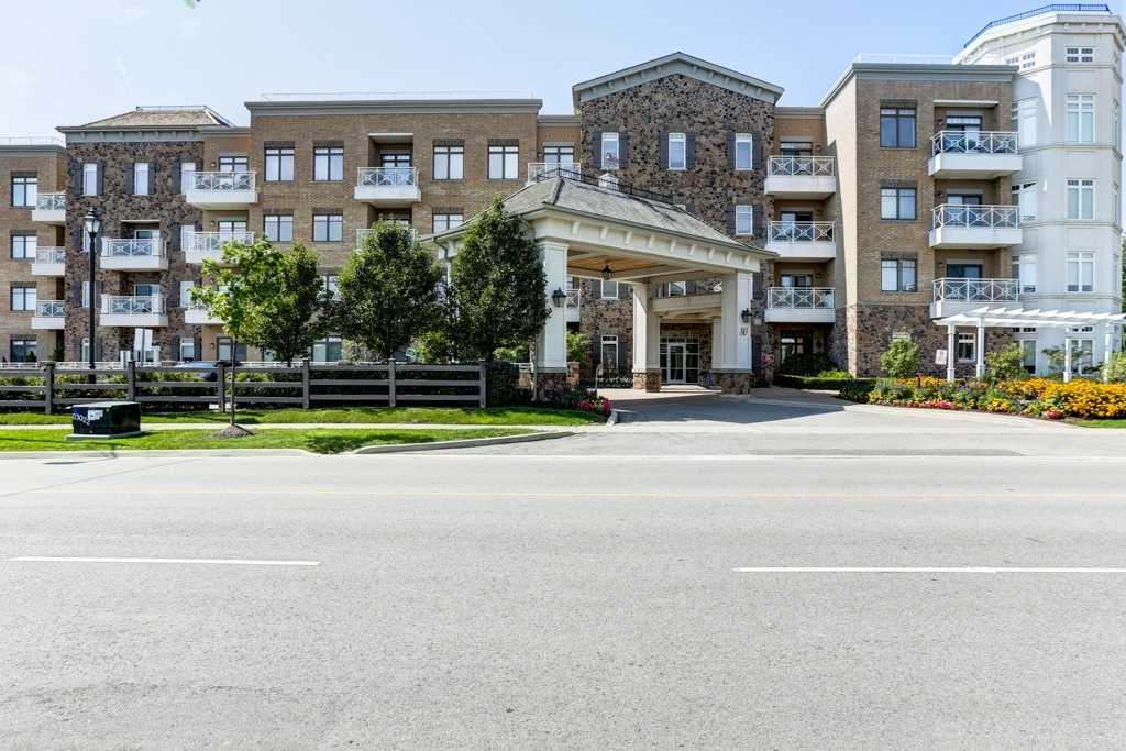 80 Burns Blvd, #235