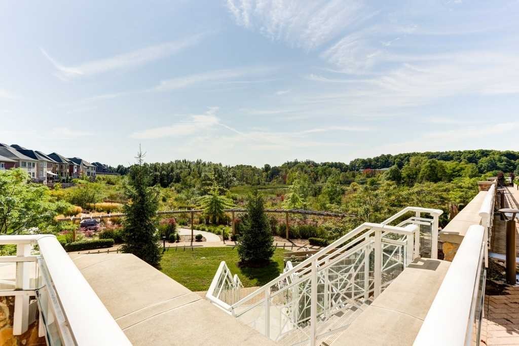 80 Burns Blvd, #235