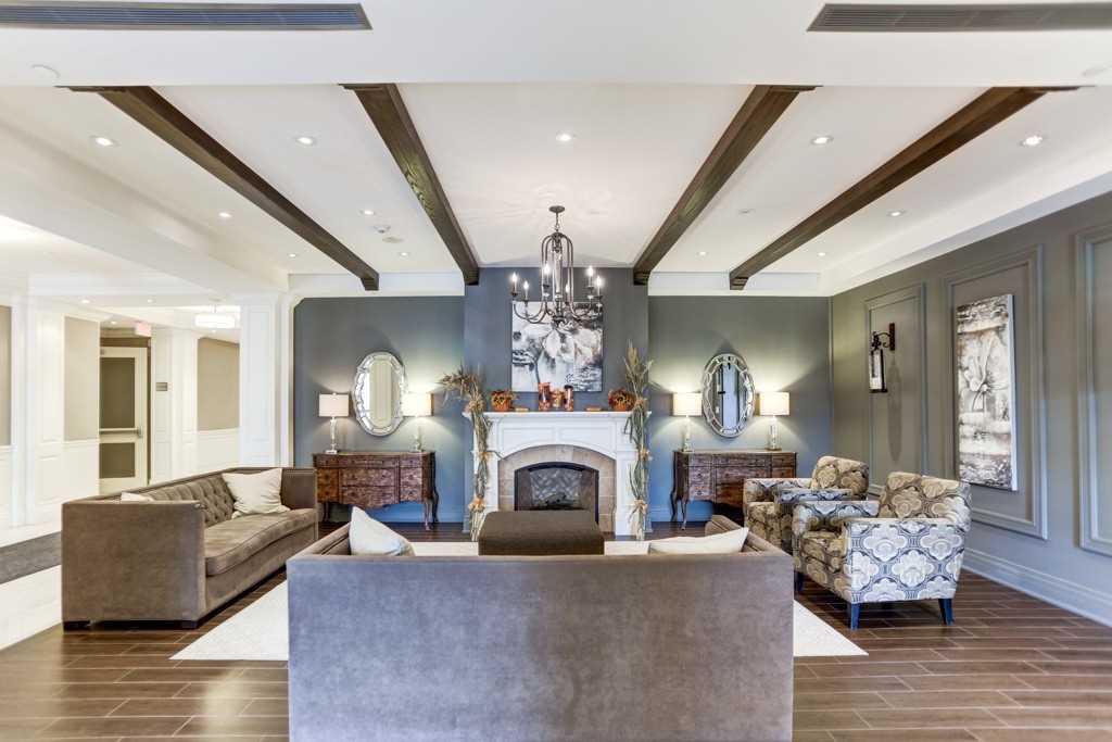 80 Burns Blvd, #235