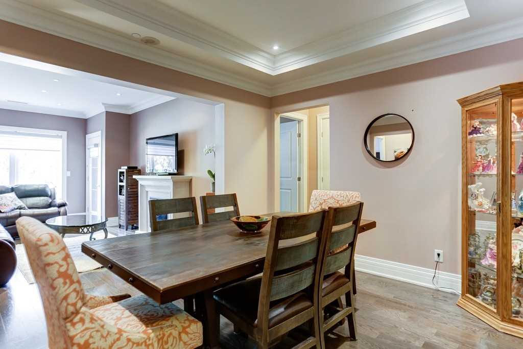 80 Burns Blvd, #235