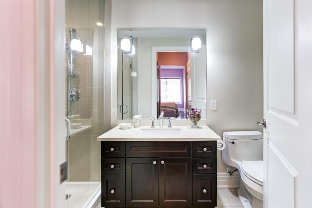 80 Burns Blvd, #235