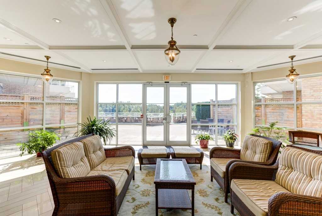 80 Burns Blvd, #235