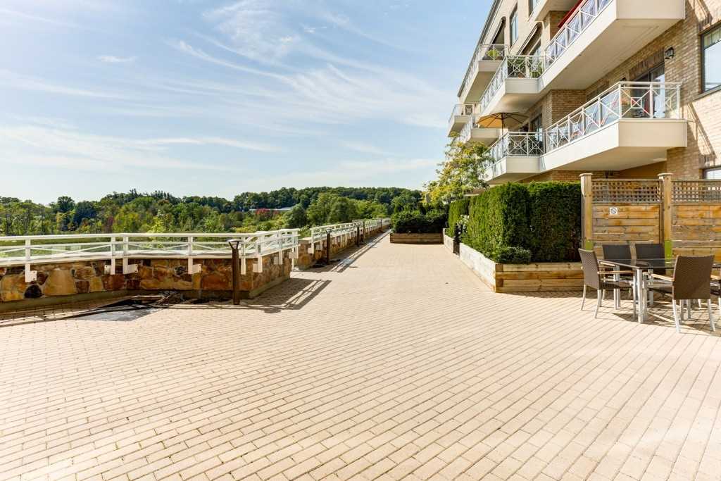 80 Burns Blvd, #235