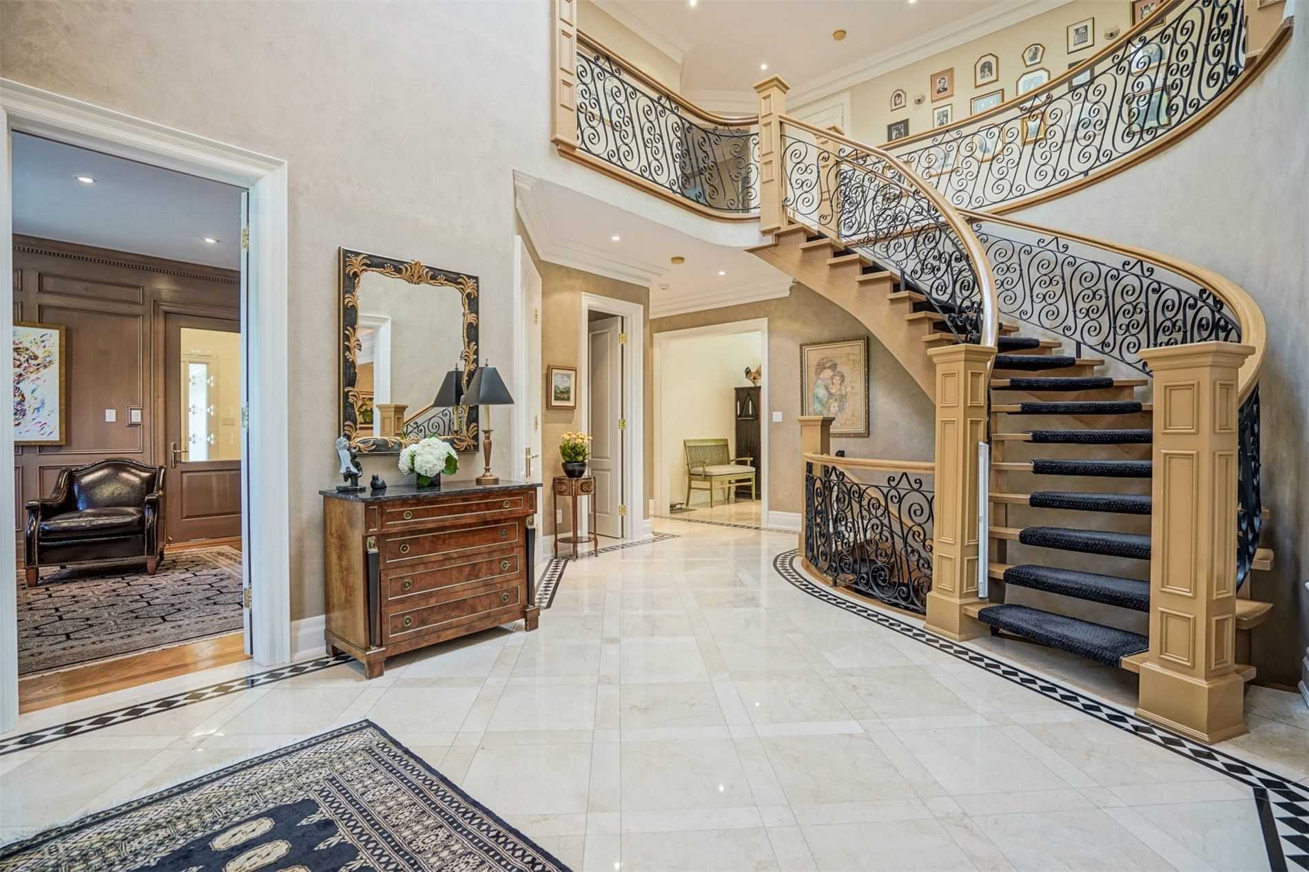 9 Bayview Forest Lane