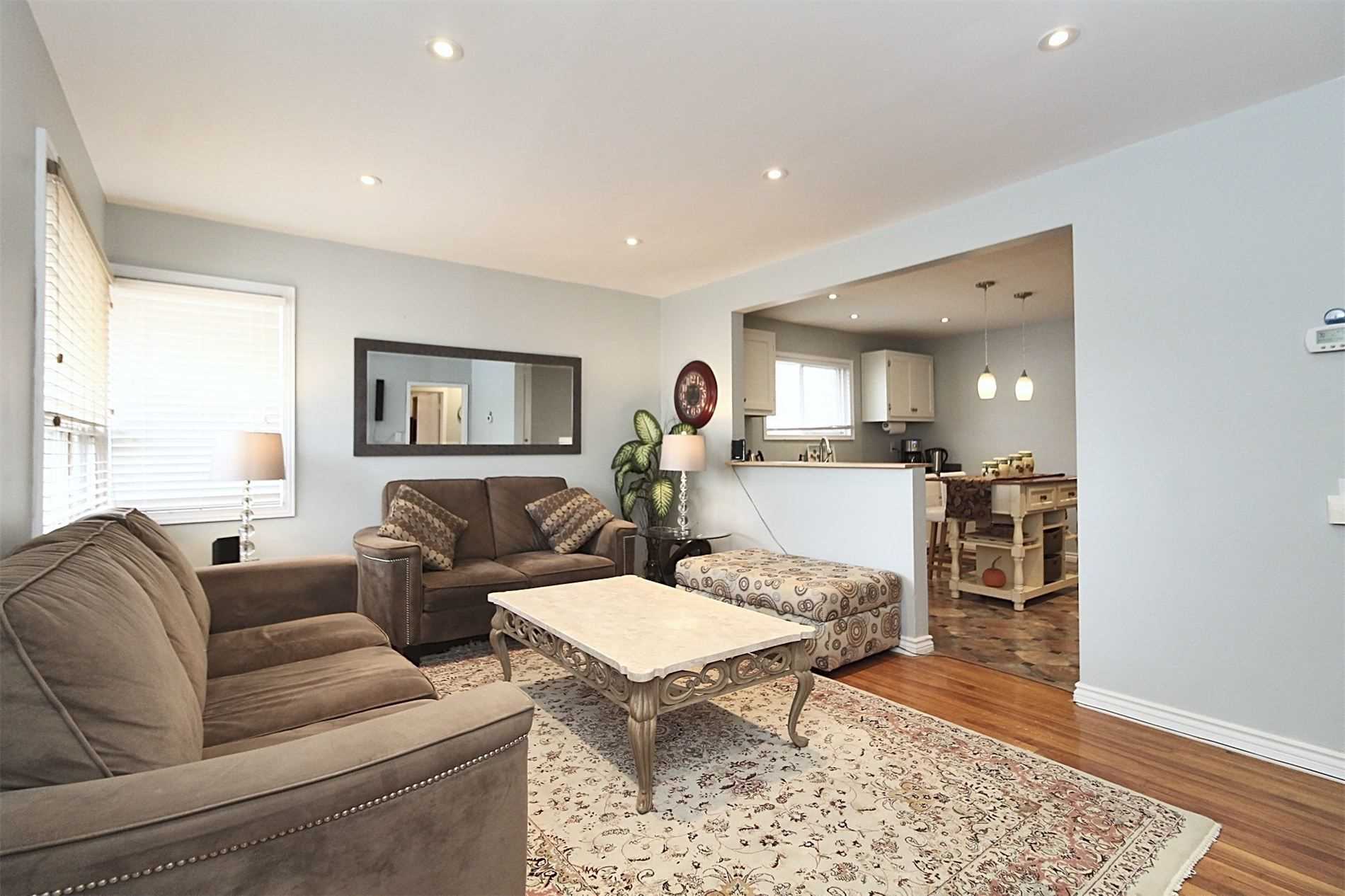 254 Andrew St