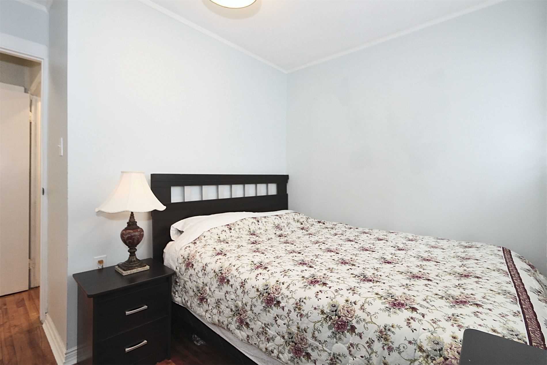 254 Andrew St