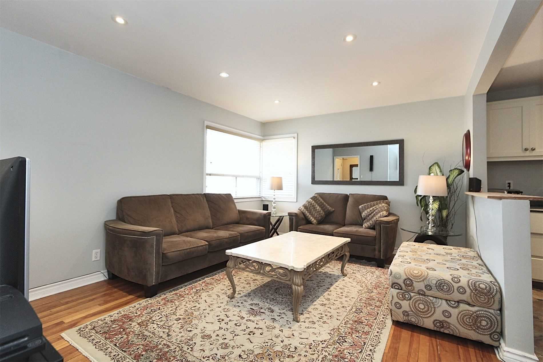 254 Andrew St