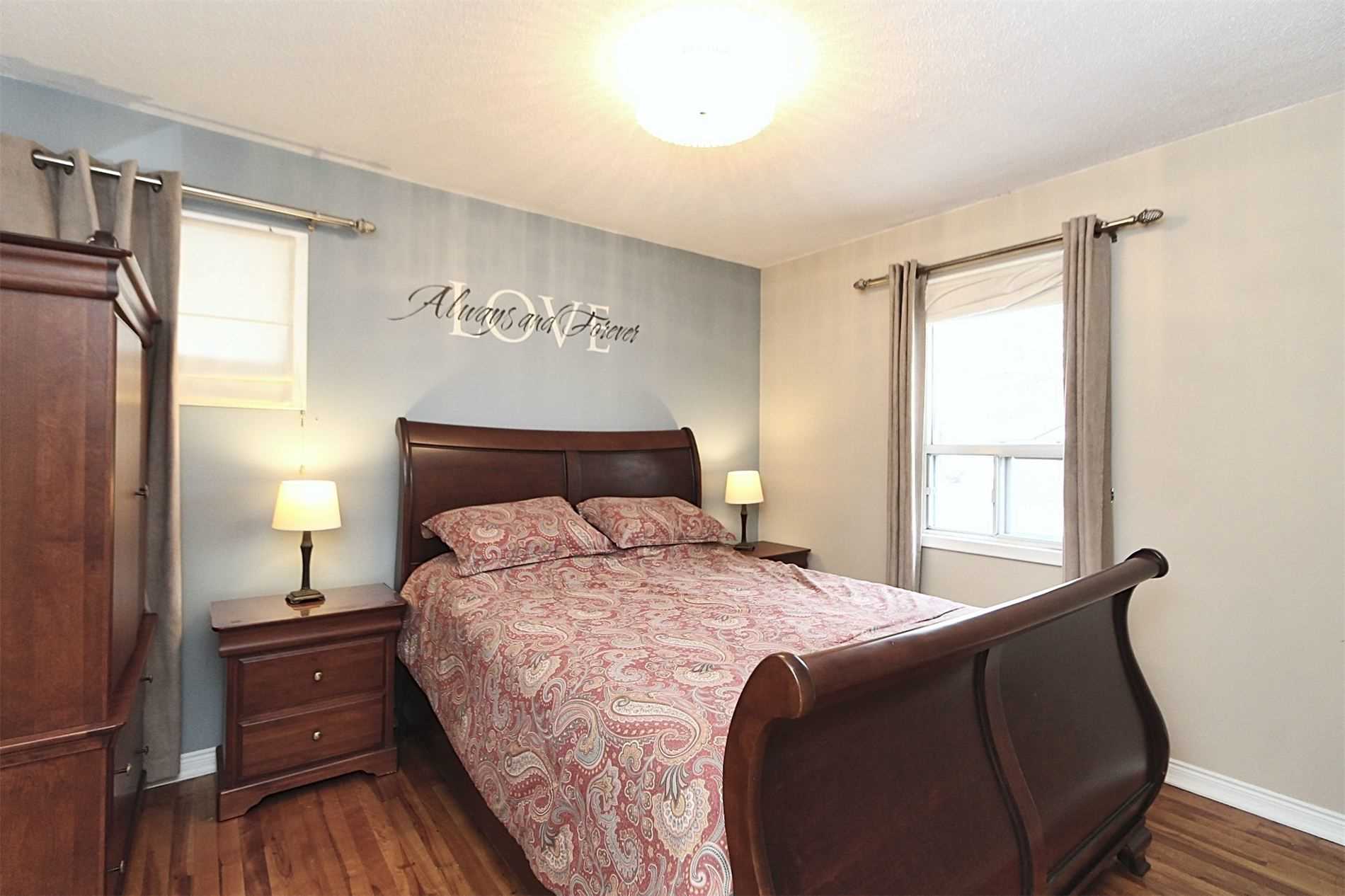 254 Andrew St