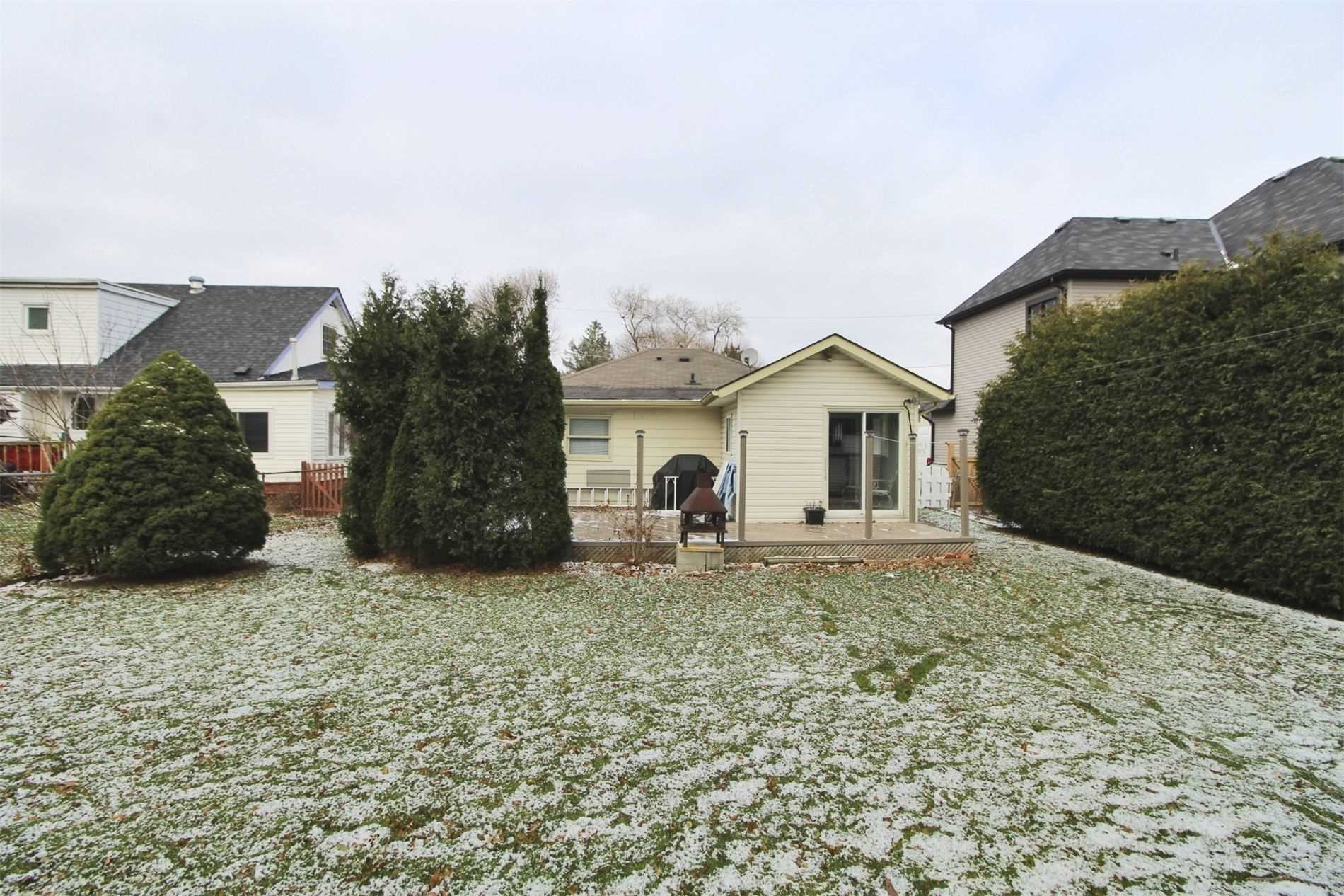 254 Andrew St