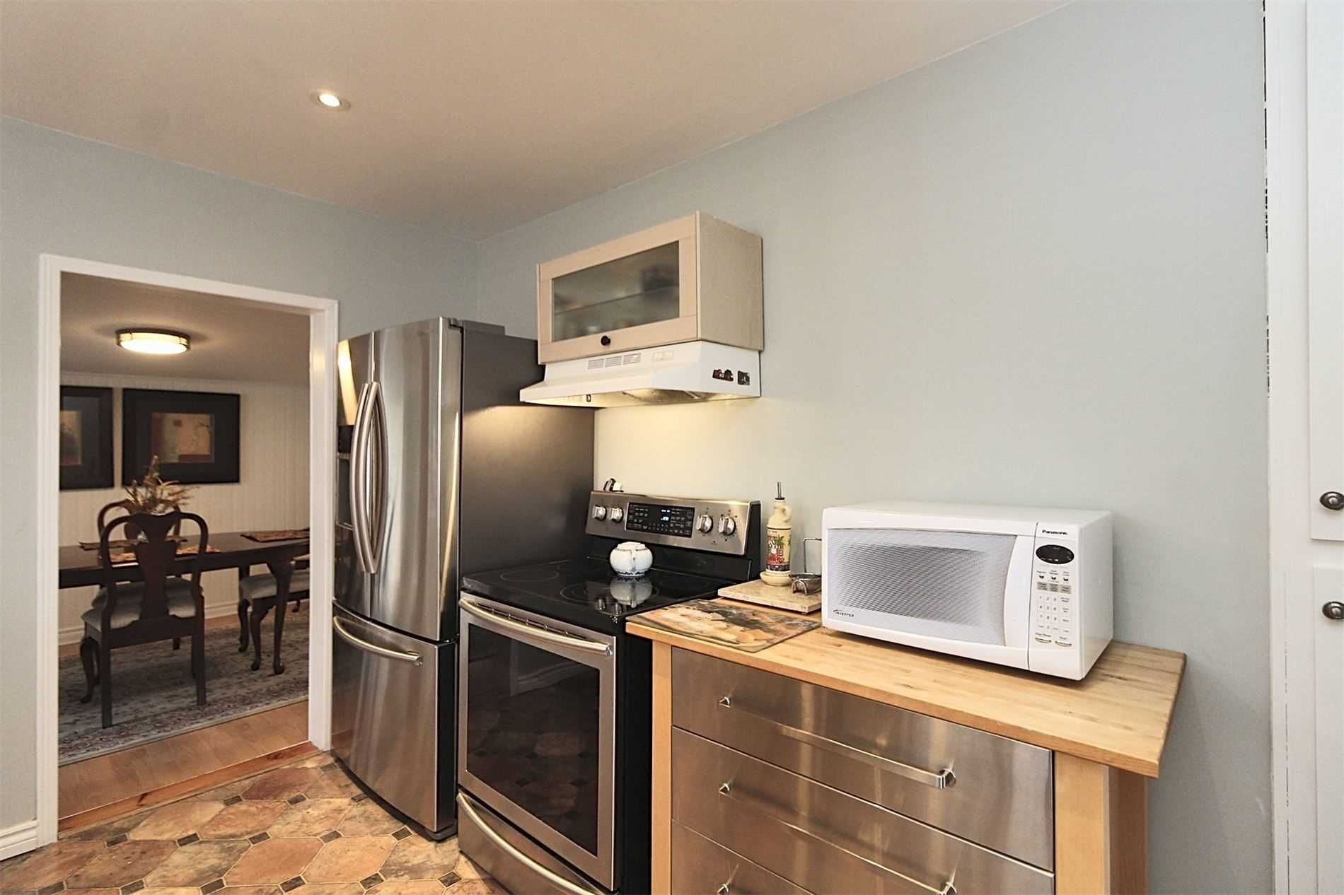 254 Andrew St