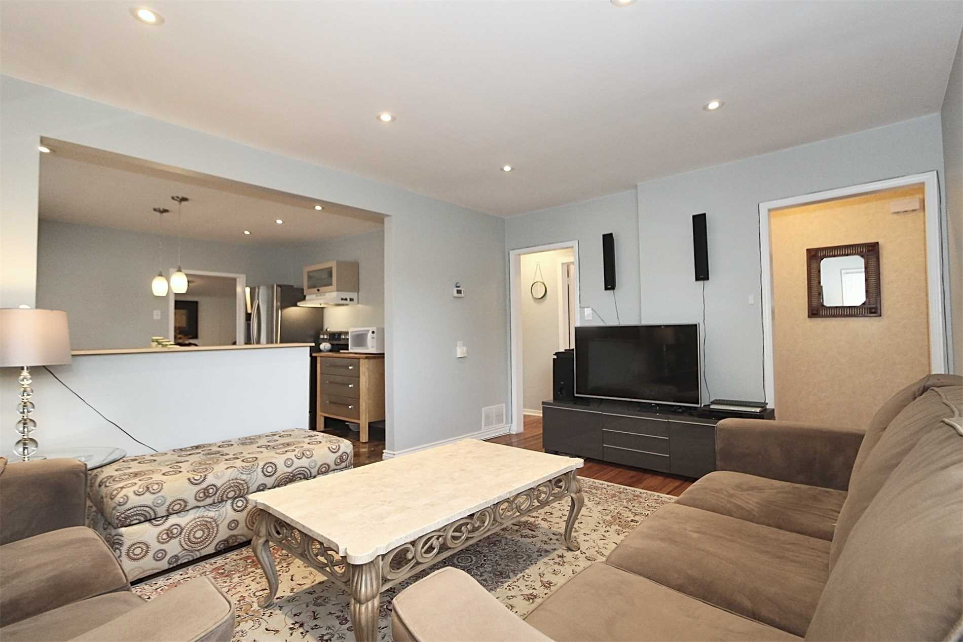 254 Andrew St