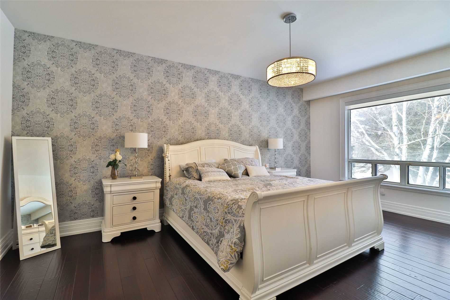 109 Collard Dr