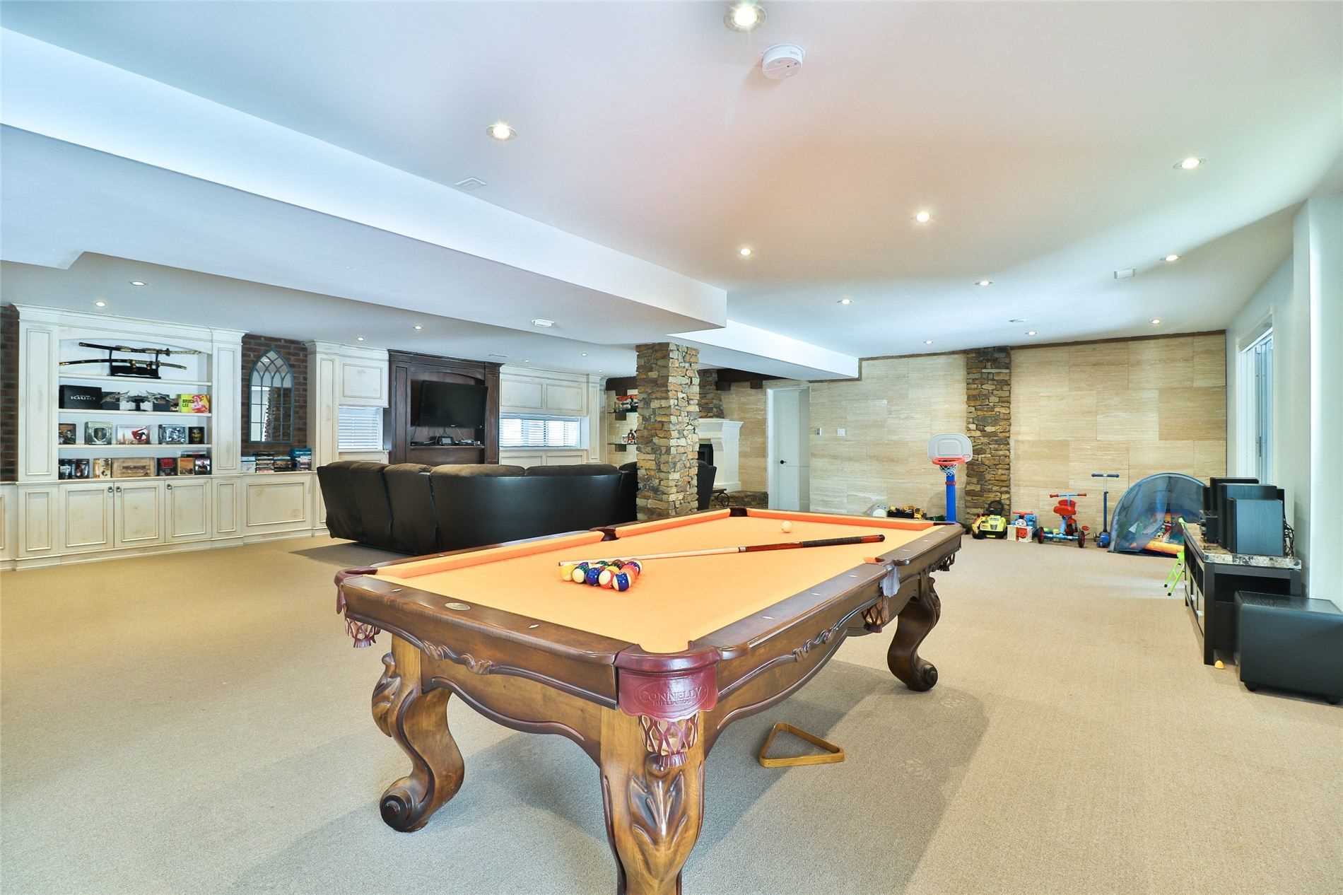109 Collard Dr
