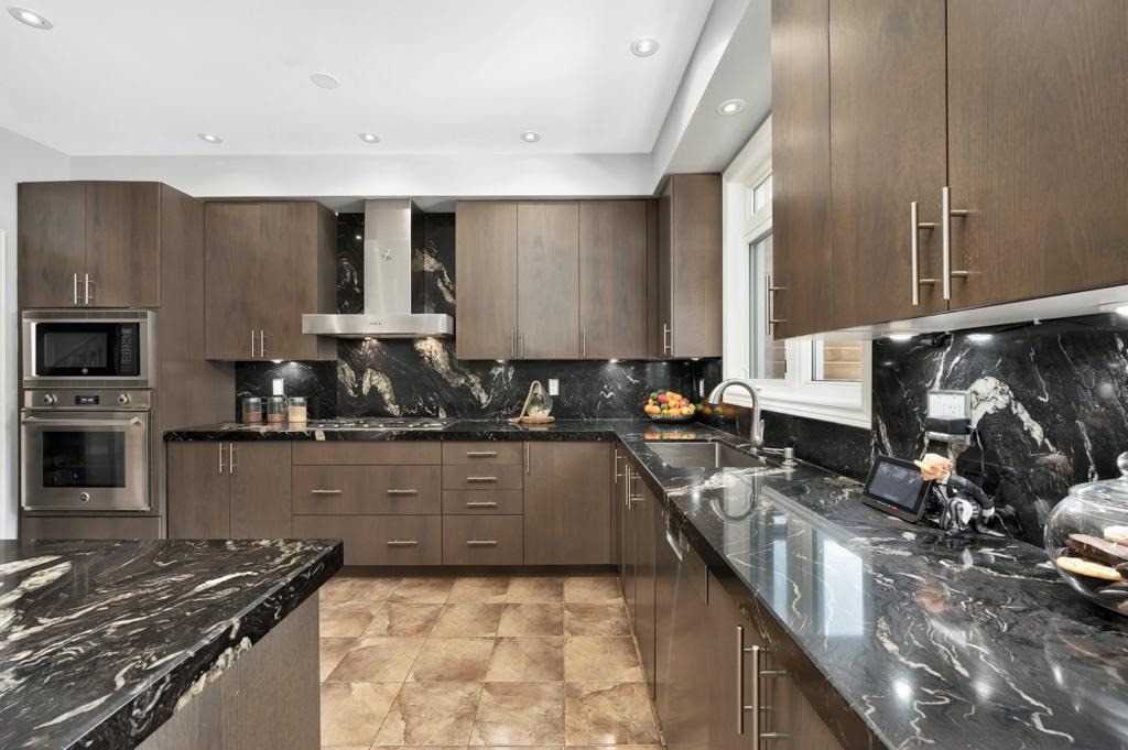 451 Summerlyn Tr