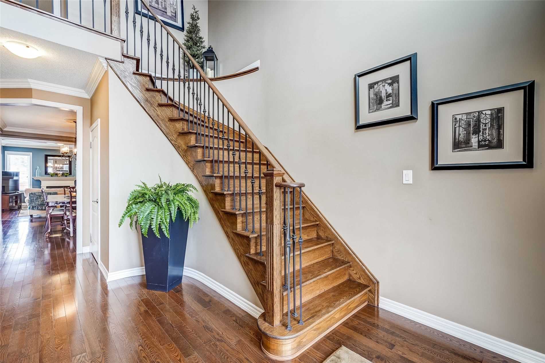12 Mckenzie Way